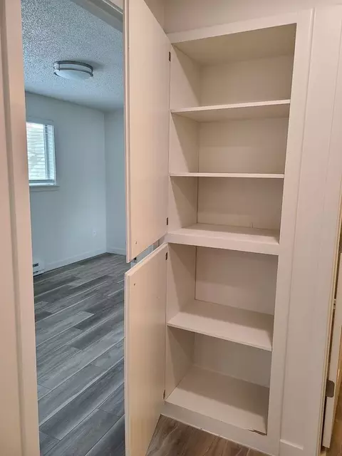 1013 E Sharp Ave, Spokane, WA 99202 photo 7