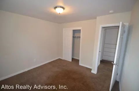 1020 Balsam St, Lakewood, CO 80214