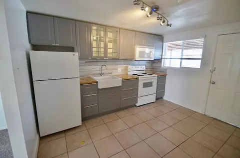 1020 Balsam St, Lakewood, CO 80214