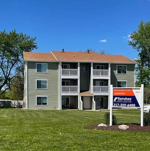 2502 Myers Ct, Champaign, IL 61822
