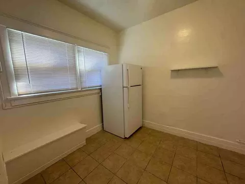 1538 E 3rd St, Long Beach, CA 90802 photo 9