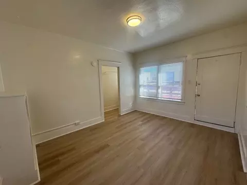 1538 E 3rd St, Long Beach, CA 90802 photo 6