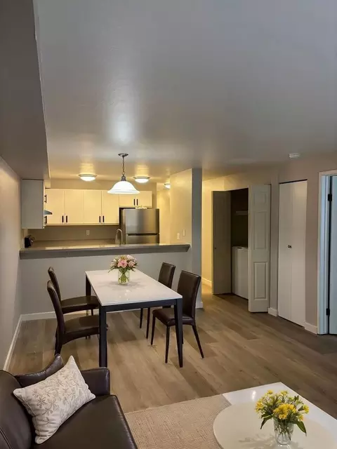 3021 SW Bradford St, Seattle, WA 98126