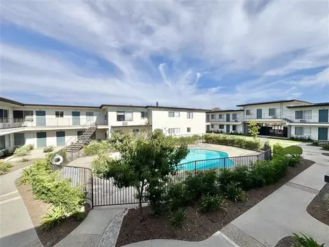 11075 Westminster Ave, Garden Grove, CA 92843