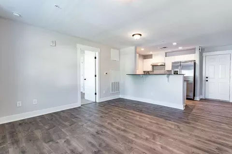 639 N Oneil St, Clayton, NC 27520