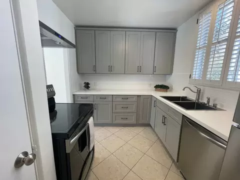 285 W California Blvd, Pasadena, CA 91105 photo 11