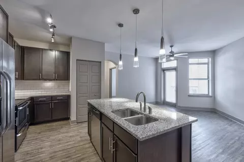 300 State St, Knoxville, TN 37902 photo 18
