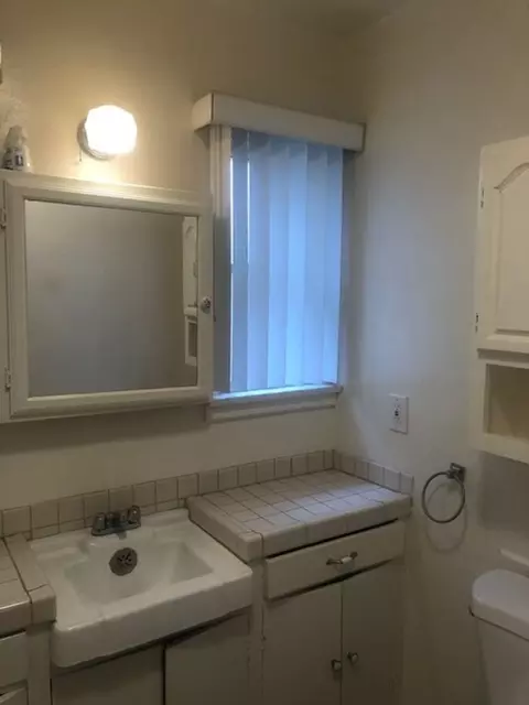 742 12 Virginia St, El Segundo, CA 90245