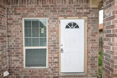 7600 Novella Dr, Fort Worth, TX 76134