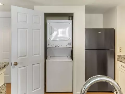 1320 N Veitch St, Arlington, VA 22201 photo 10