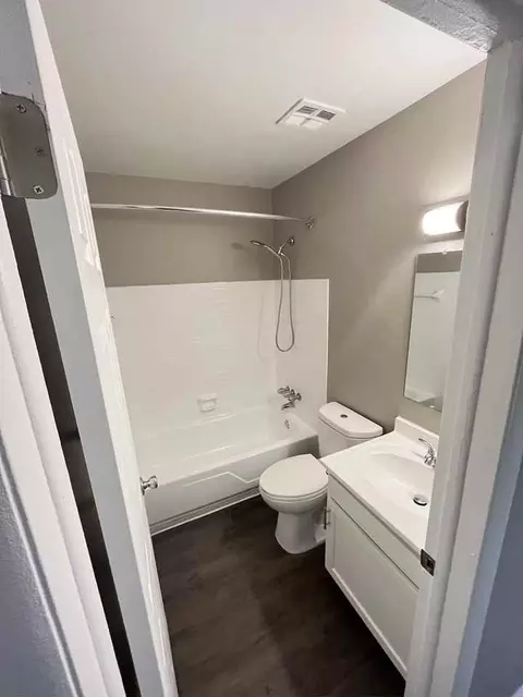 3902 Mayfield Ave NE, Grand Rapids, MI 49525 photo 39