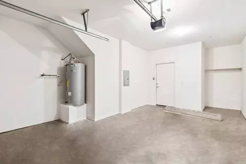 Undisclosed, Glendale, AZ 85305 photo 16