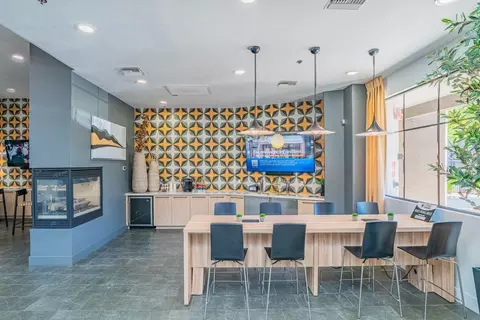 Undisclosed, Glendale, AZ 85305 photo 56