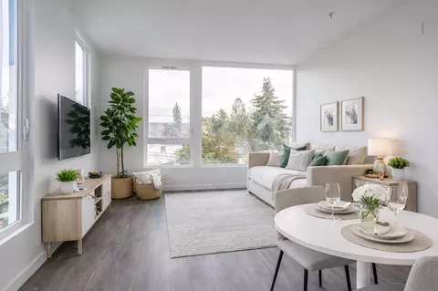 355 15th Ave, Seattle, WA 98122