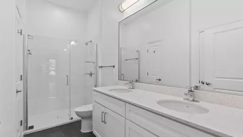 370 E Diamond Ave, Gaithersburg, MD 20877 photo 25