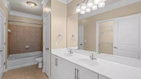 370 E Diamond Ave, Gaithersburg, MD 20877 photo 15