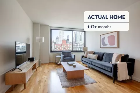 180 W 20th St, New York, NY 10011