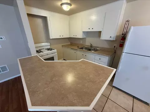 196 E Baird Ave, South Salt Lake, UT 84115