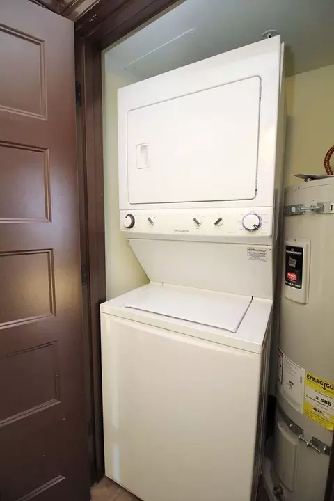 1634 NW Everett St, Portland, OR 97209 photo 11