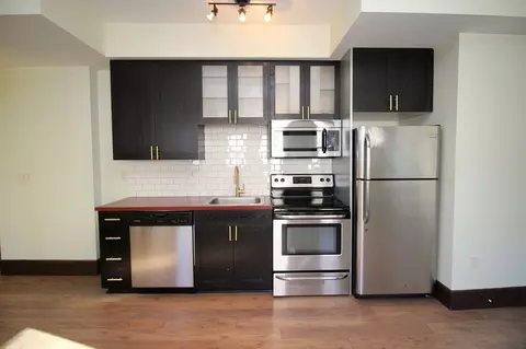 1634 NW Everett St, Portland, OR 97209 photo 8