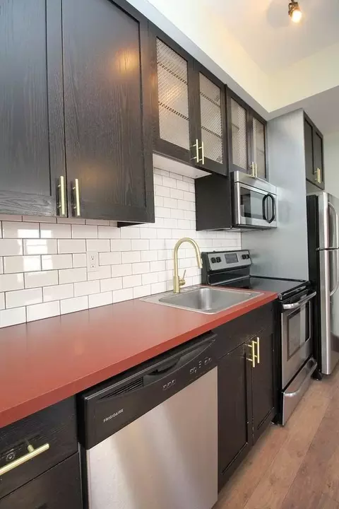 1634 NW Everett St, Portland, OR 97209 photo 9