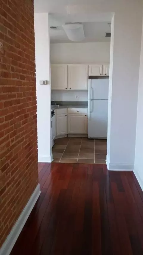 1039 N Calvert St, Baltimore, MD 21202 photo 6