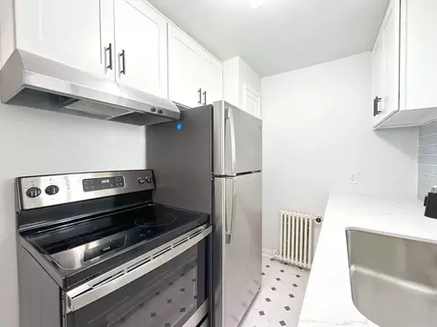702 2nd Ave W, Seattle, WA 98119 photo 11