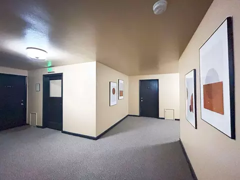 702 2nd Ave W, Seattle, WA 98119 photo 25