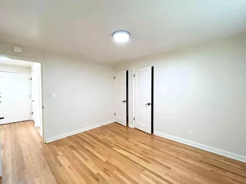 702 2nd Ave W, Seattle, WA 98119 photo 9