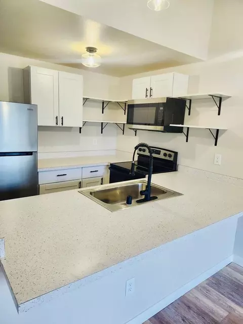 2506 103rd Ave E, Edgewood, WA 98372