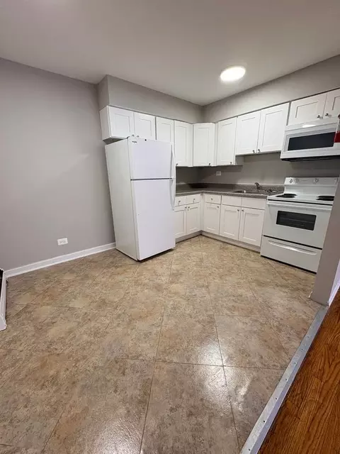 17 N Waller Ave, Chicago, IL 60644 photo 2