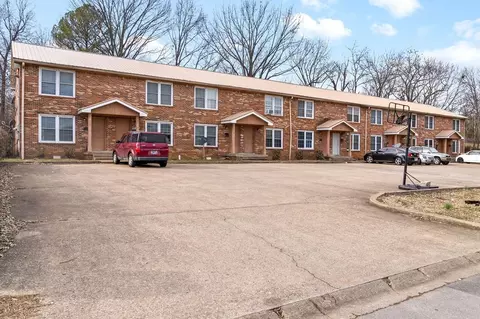 140 Darlene Dr, Clarksville, TN 37042