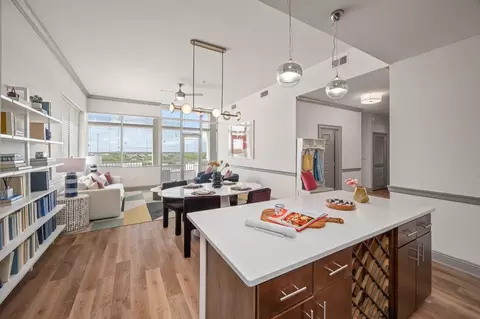 4620 N Braeswood Blvd, Houston, TX 77096 photo 9