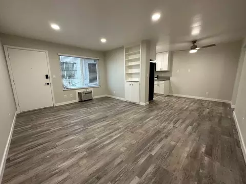 4330 53rd St, San Diego, CA 92115