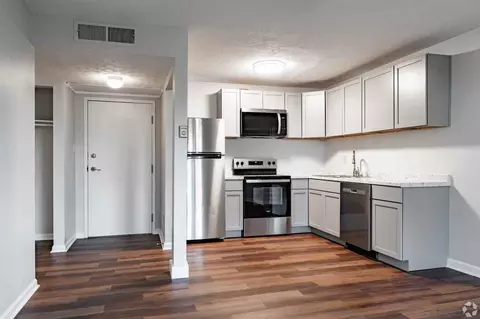 1606 Lucia Ave, Louisville, KY 40204