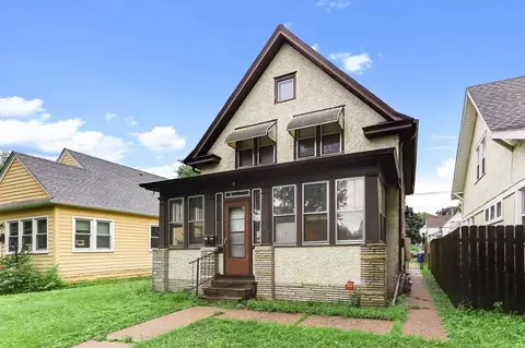 977 Fremont Ave, Saint Paul, MN 55106