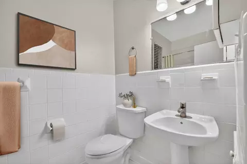 4607 Connecticut Ave NW, Washington, DC 20008 photo 7