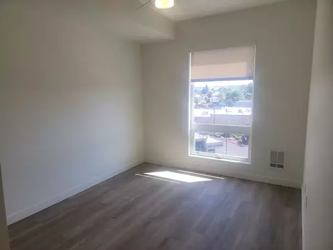 2002 N Monroe St, Spokane, WA 99205 photo 32