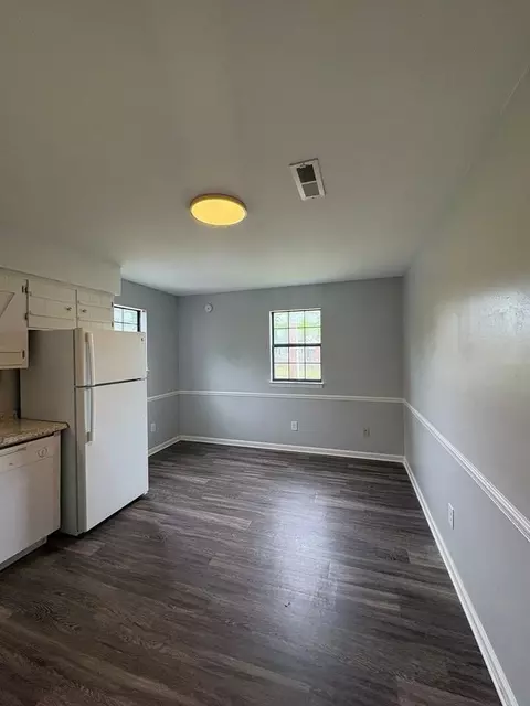 32 S Germantown Rd, Chattanooga, TN 37411