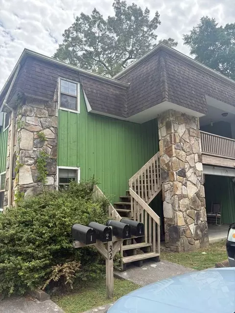 32 S Germantown Rd, Chattanooga, TN 37411