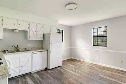 32 S Germantown Rd, Chattanooga, TN 37411
