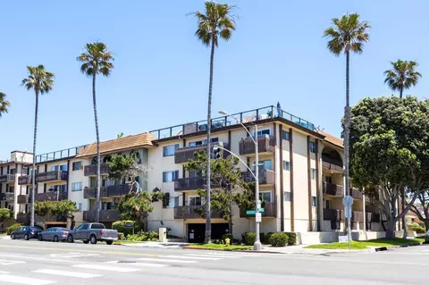 1310 S Catalina Ave, Redondo Beach, CA 90277
