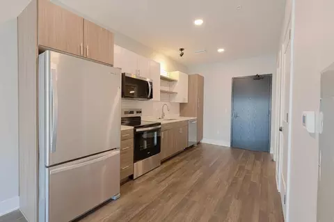 4647 Dodge St, Omaha, NE 68132 photo 4