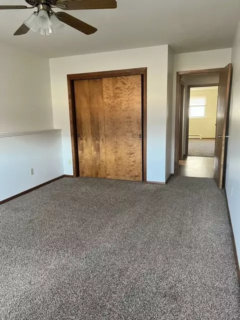 1104 Summit Blvd, Bismarck, ND 58504