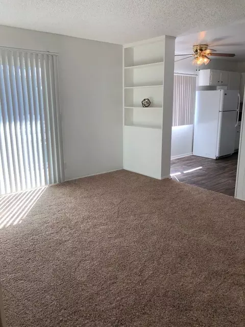 871 N Mollison Ave, El Cajon, CA 92021