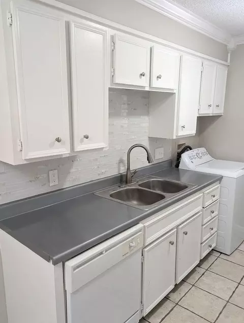 5202 Kenosha Ave, Lubbock, TX 79413