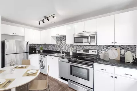 6500 24th Ave NW, Seattle, WA 98117