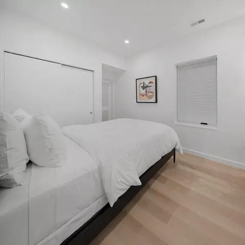 1425 P St NW, Washington, DC 20005 photo 8