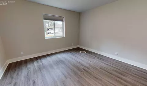 4001 Holdrege St, Lincoln, NE 68503