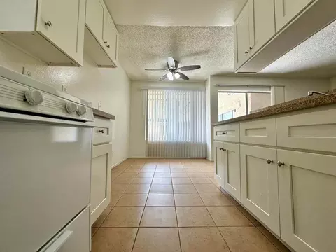 4141 W Rosecrans Ave, Hawthorne, CA 90250 photo 10